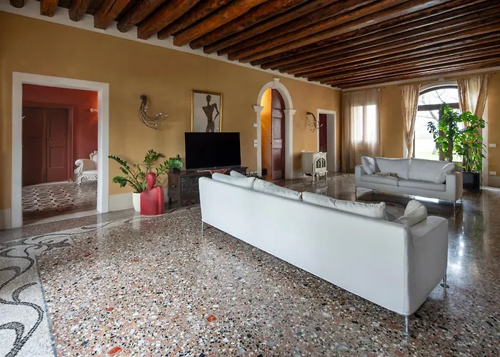 La Tua Villa
