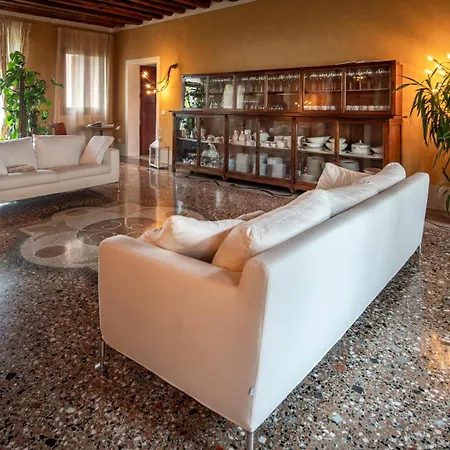Villa La Tua *